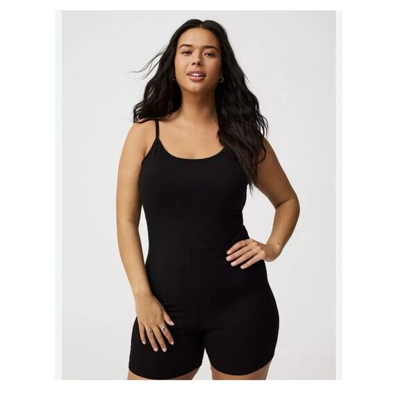 Torrid Plus Size 4 Black Bike Short Playsuit Casual romper - Picture 2 of 7